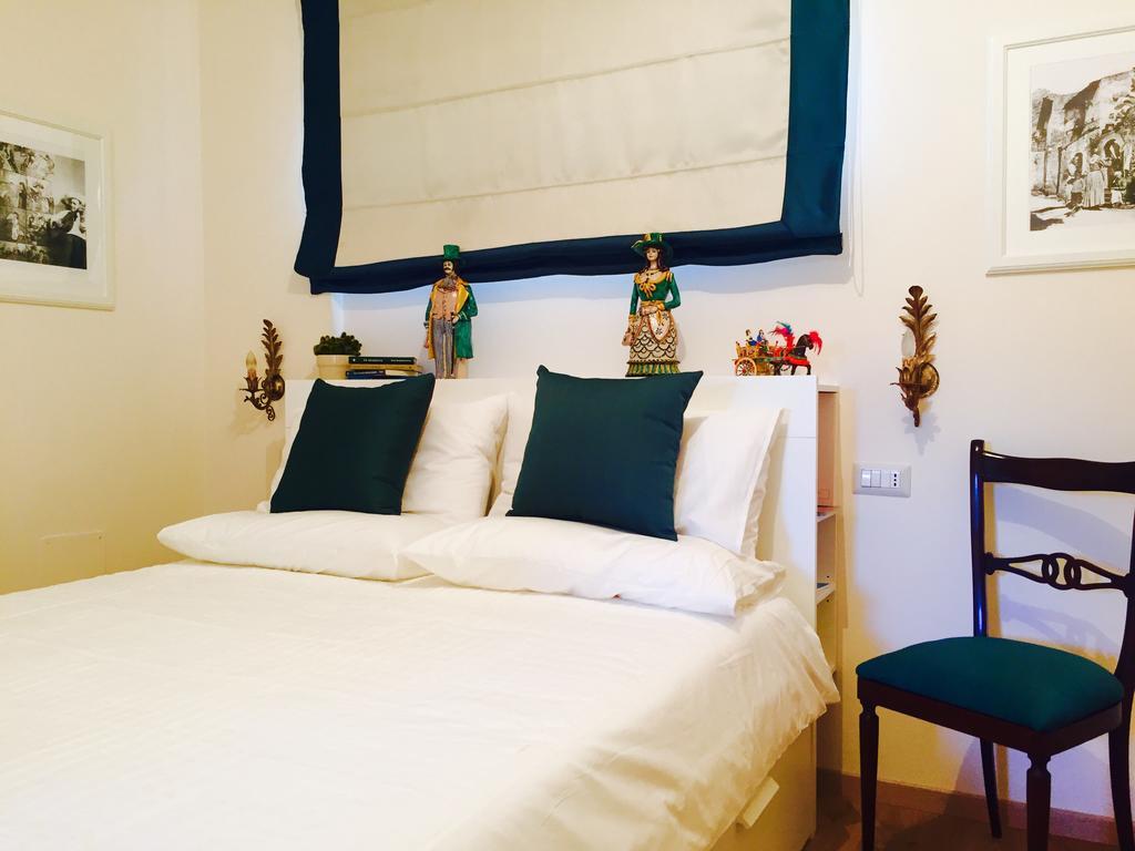 Solarium Achilles Apartment Giardini Naxos Bagian luar foto